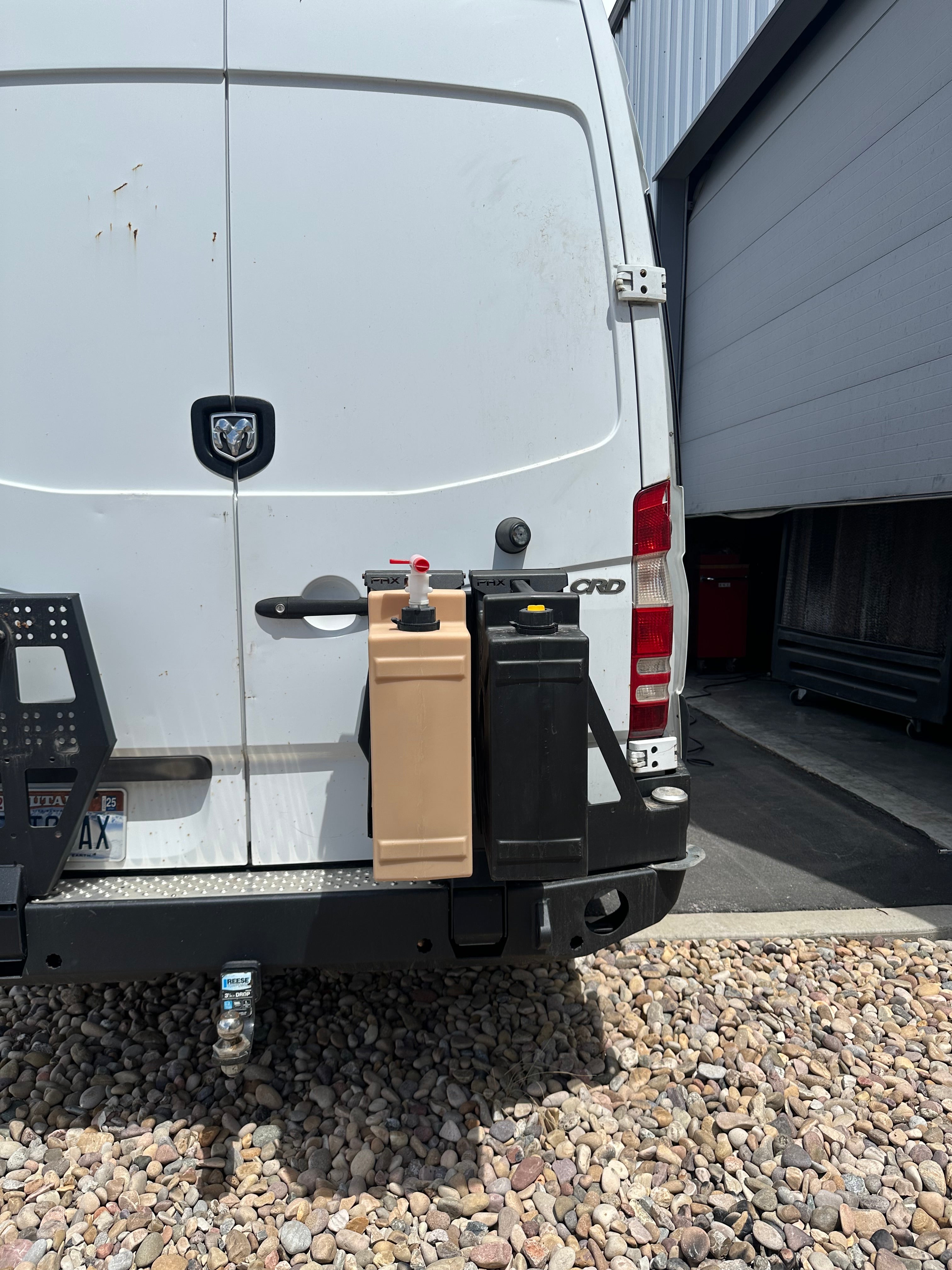 rotopax-camp-jug-bracket-halterung image 4