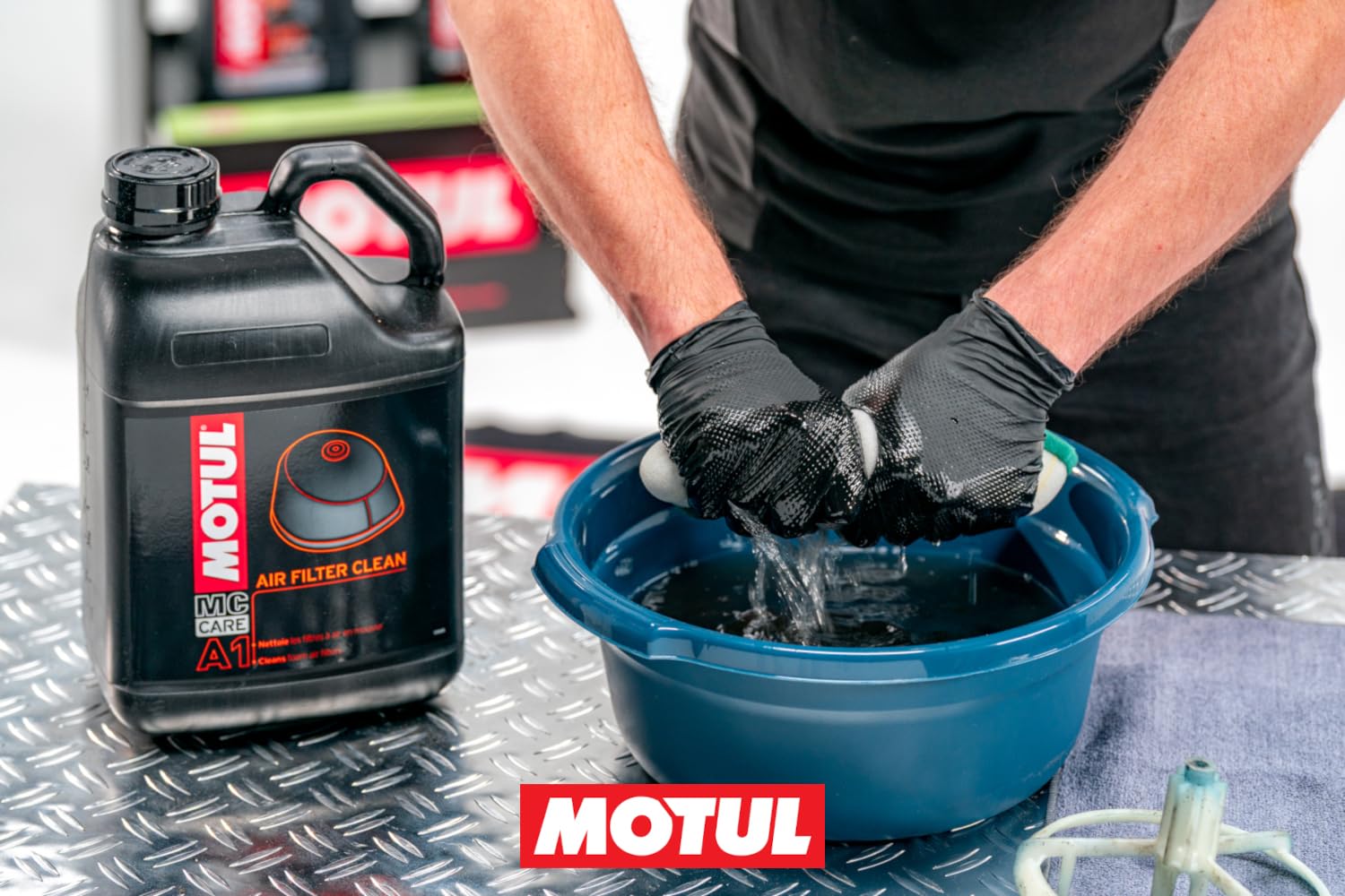 motul-a1-air-filter-clean-5-l-luftfilter-reiniger image 5